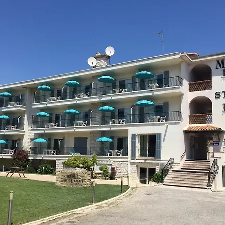 Ascot - & Lägenhetshotell Cagnes-sur-Mer