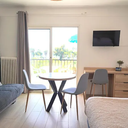Ascot - & Lägenhetshotell Cagnes-sur-Mer