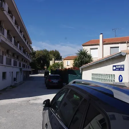 Ascot - & Lägenhetshotell Cagnes-sur-Mer